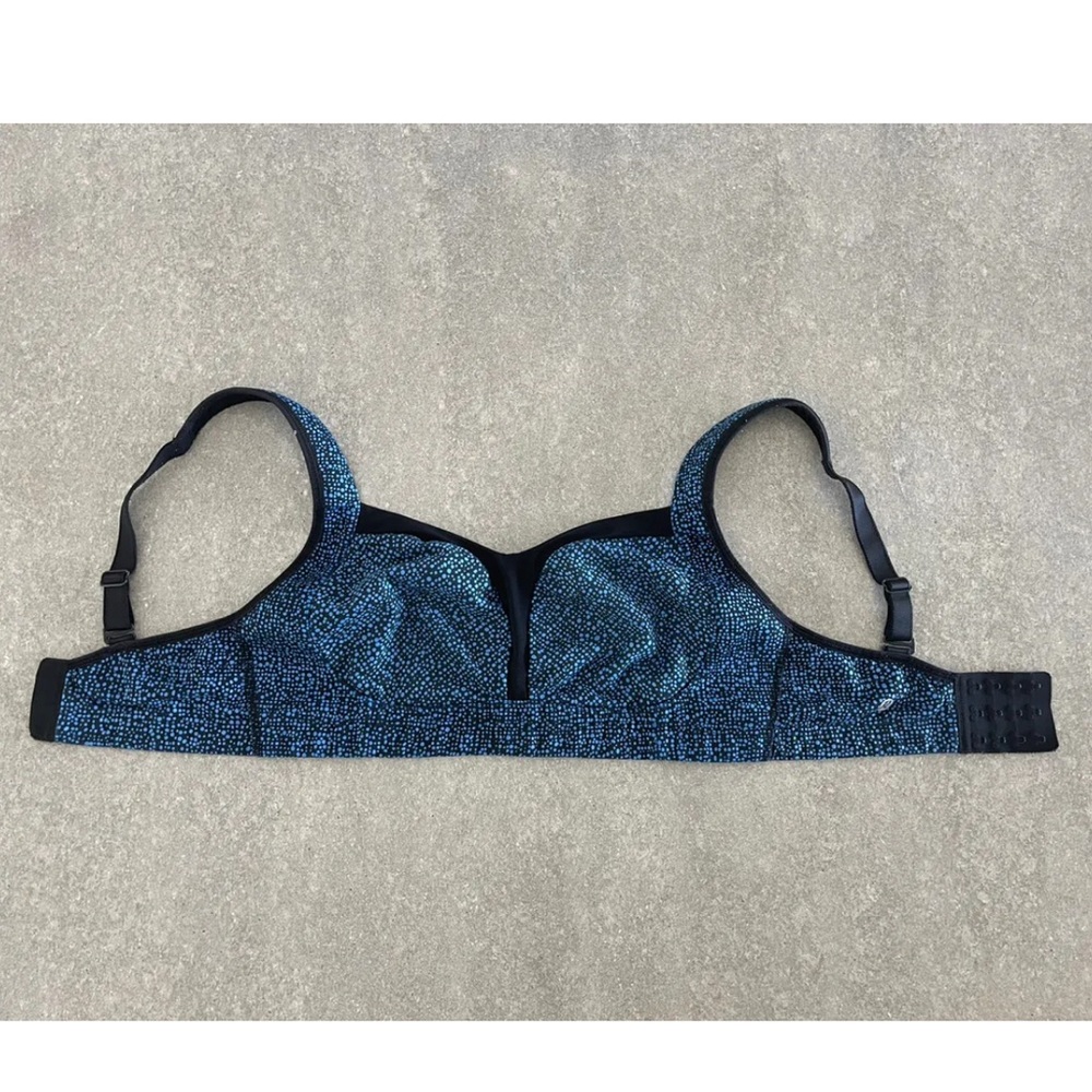 Lululemon Tata tamer bra